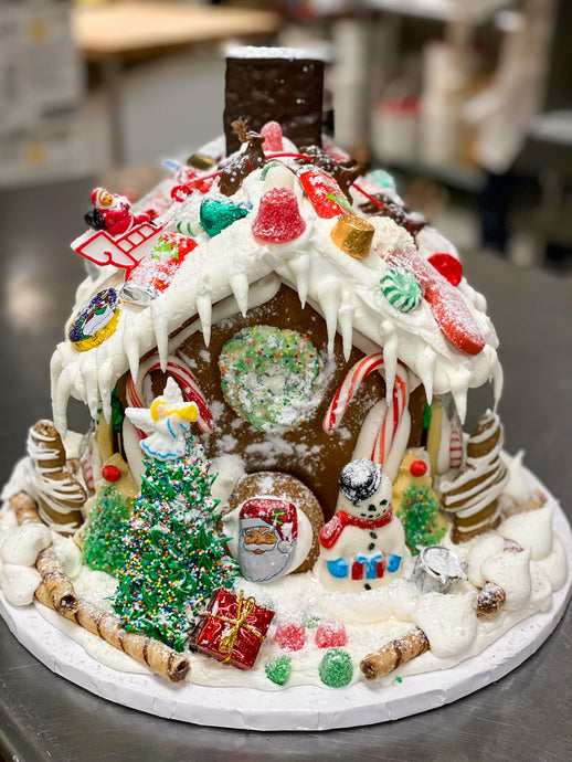 Gingerbread House - Bovella's Cafe